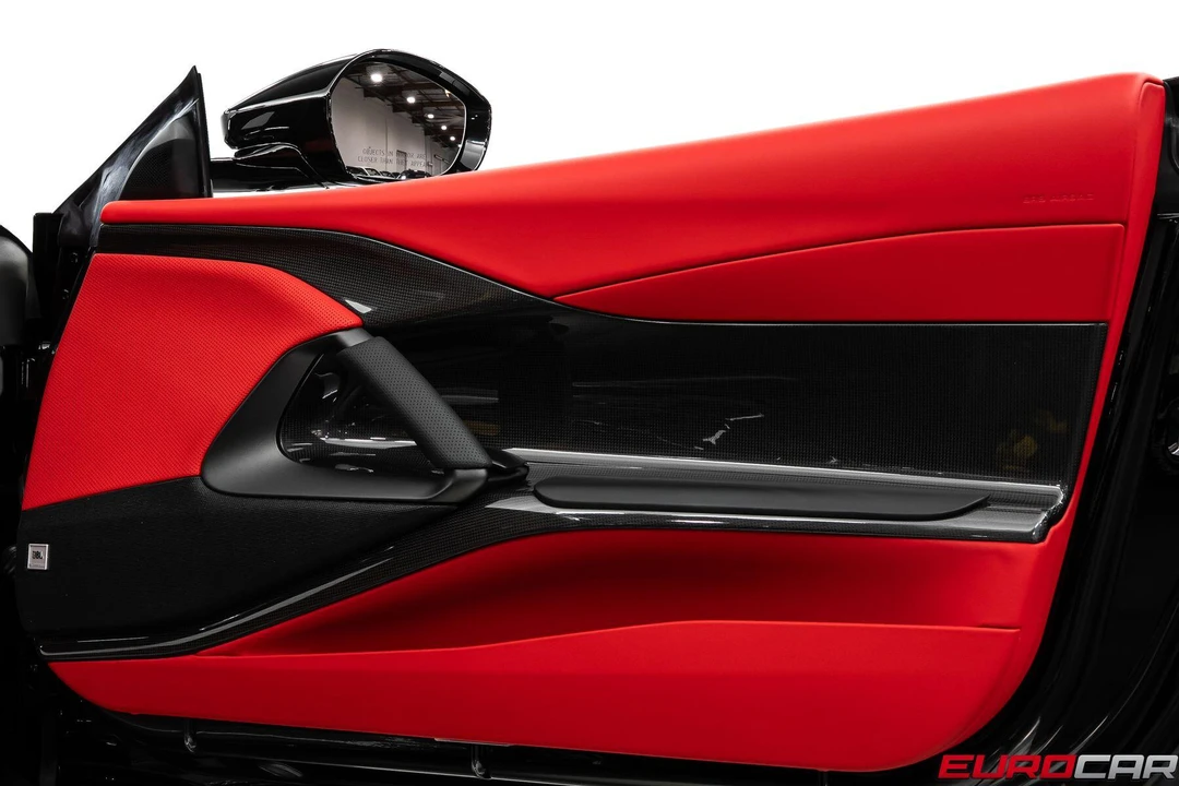 2020 Ferrari 812 Superfast - Image 31 of 31