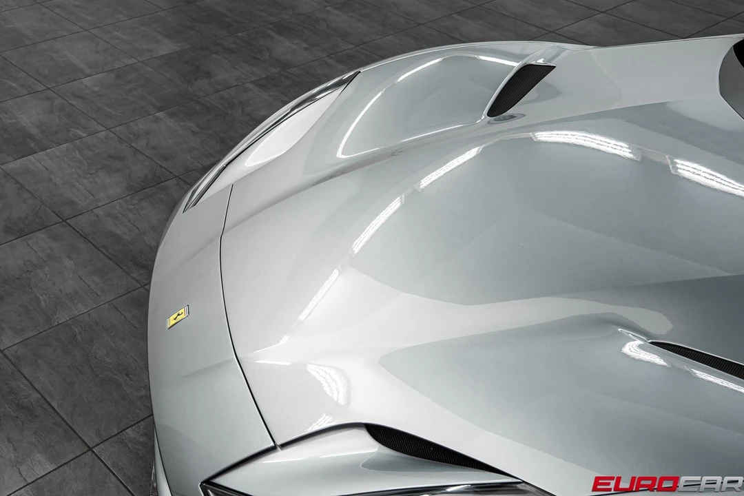 2020 Ferrari 812 Superfast - Image 9 of 31