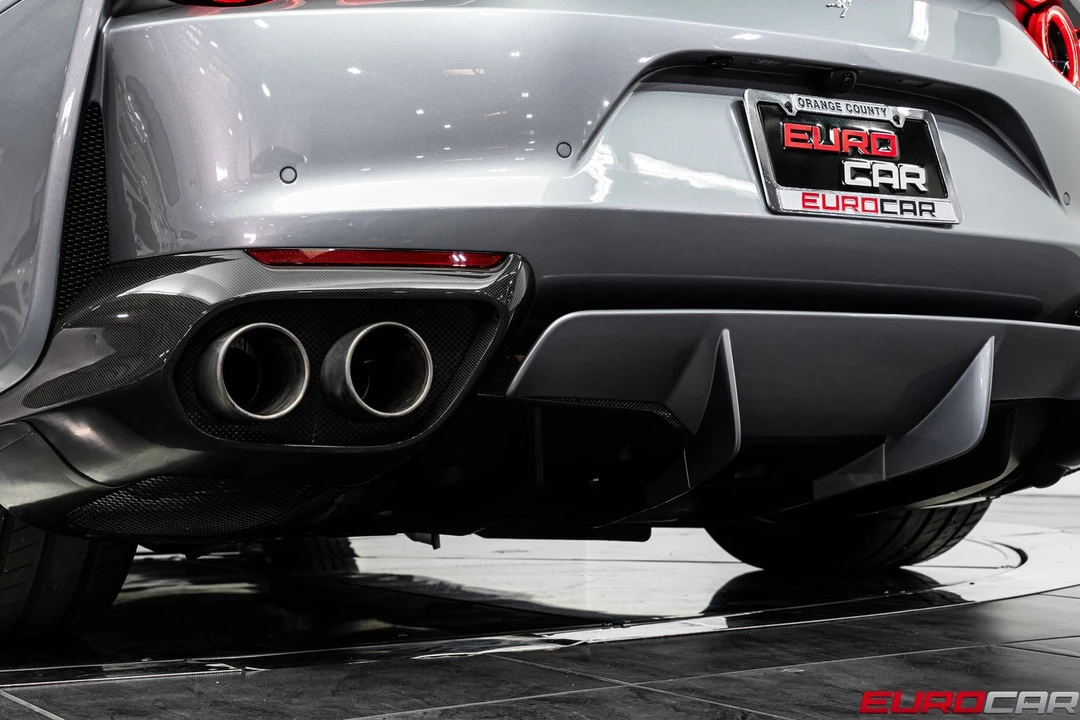 2020 Ferrari 812 Superfast - Image 26 of 31