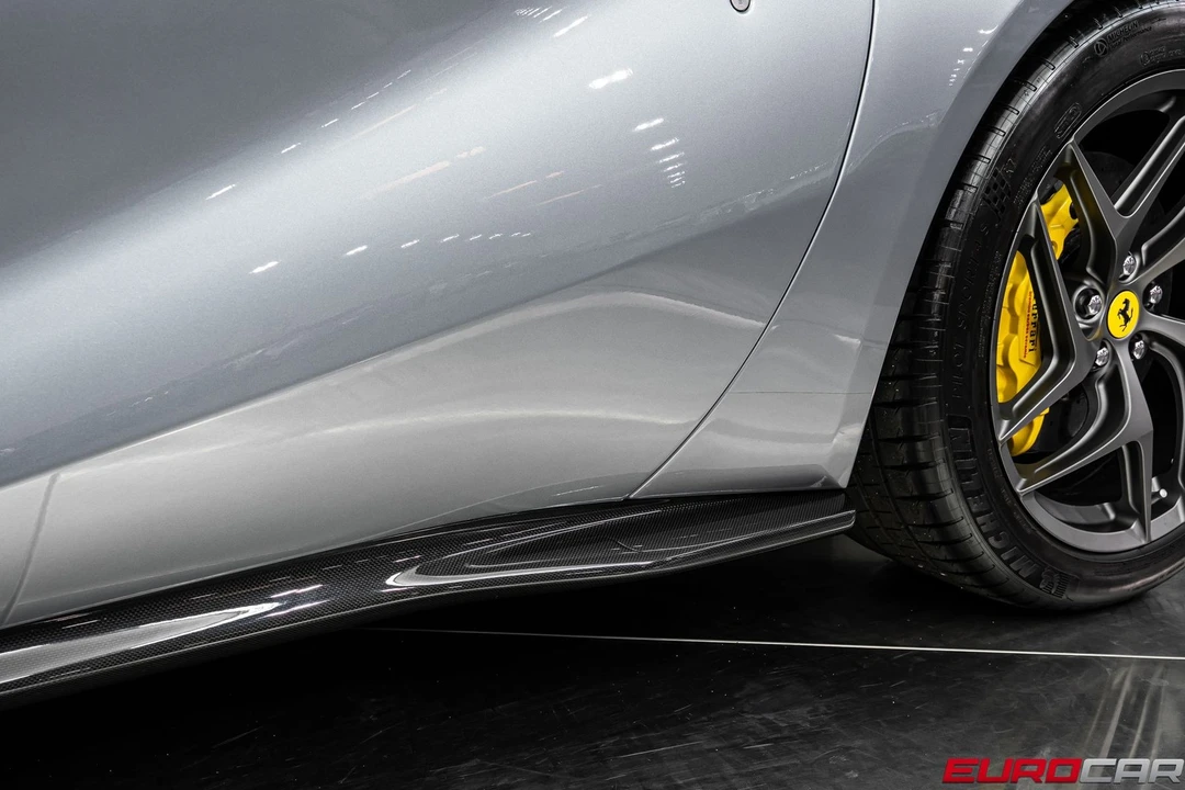 2020 Ferrari 812 Superfast - Image 16 of 31