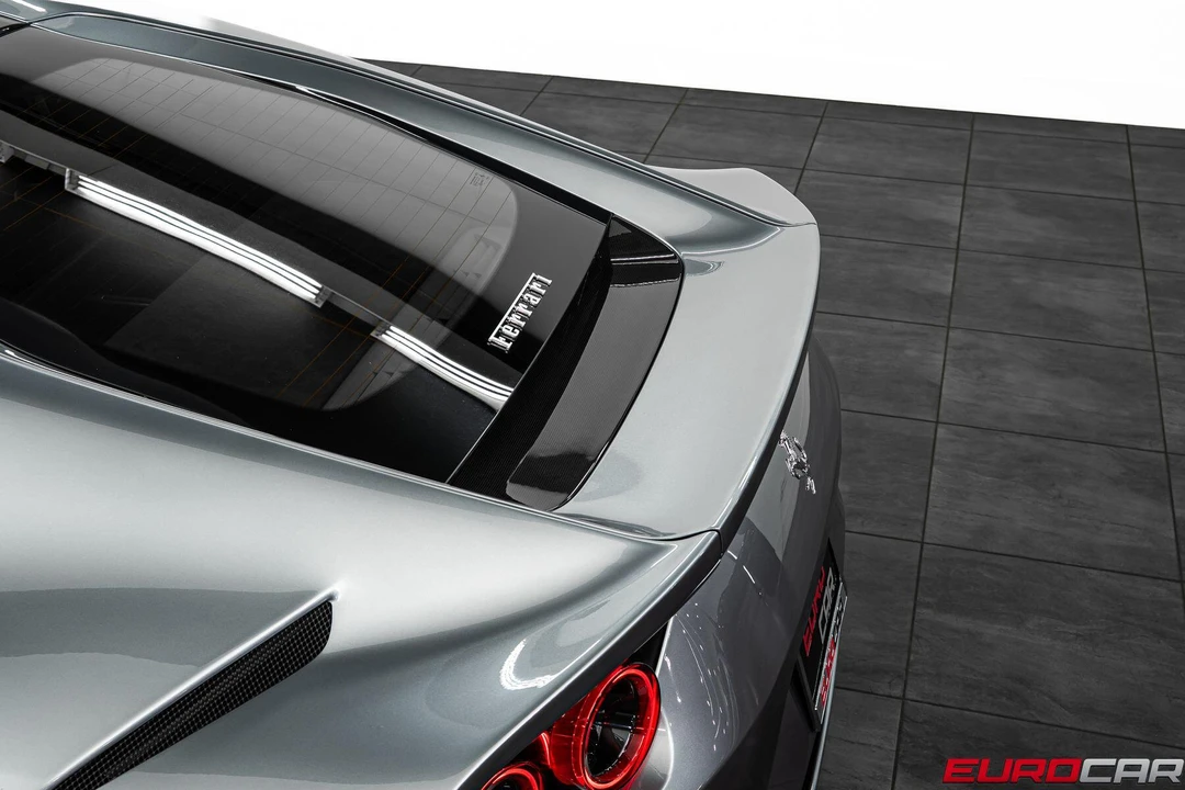 2020 Ferrari 812 Superfast - Image 20 of 31