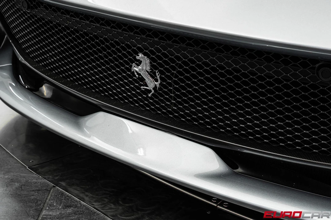 2020 Ferrari 812 Superfast - Image 12 of 31
