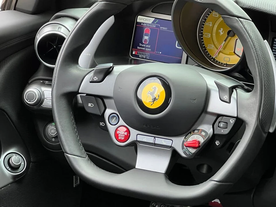 2020 Ferrari 812 Superfast - Image 22 of 31