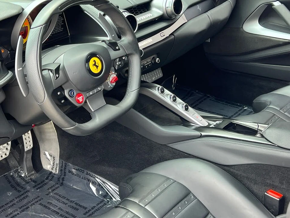 2020 Ferrari 812 Superfast - Image 2 of 31