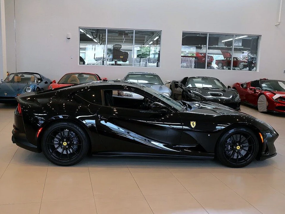 2020 Ferrari 812 Superfast - Image 12 of 31