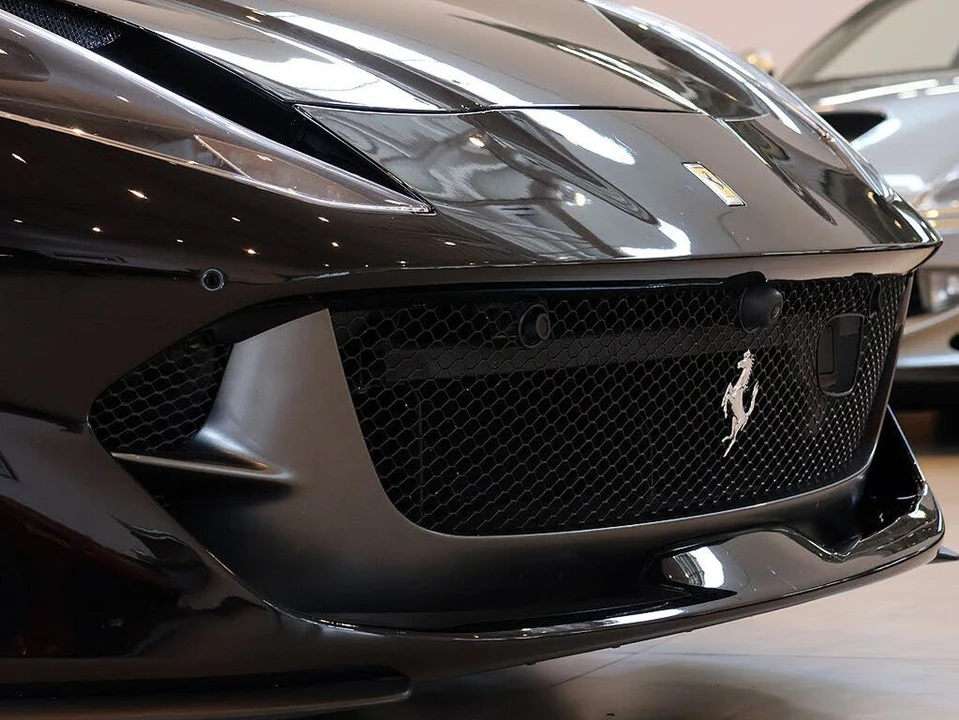 2020 Ferrari 812 Superfast - Image 9 of 31