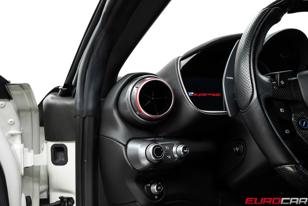 2020 Ferrari 812 Superfast - Image 28 of 31