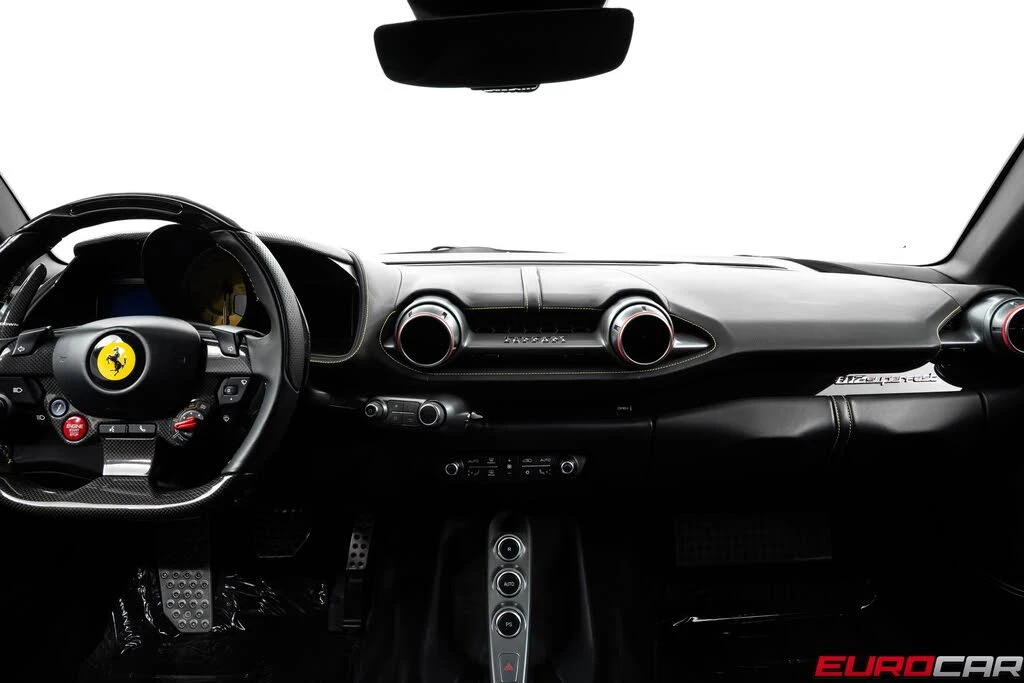 2020 Ferrari 812 Superfast - Image 28 of 31