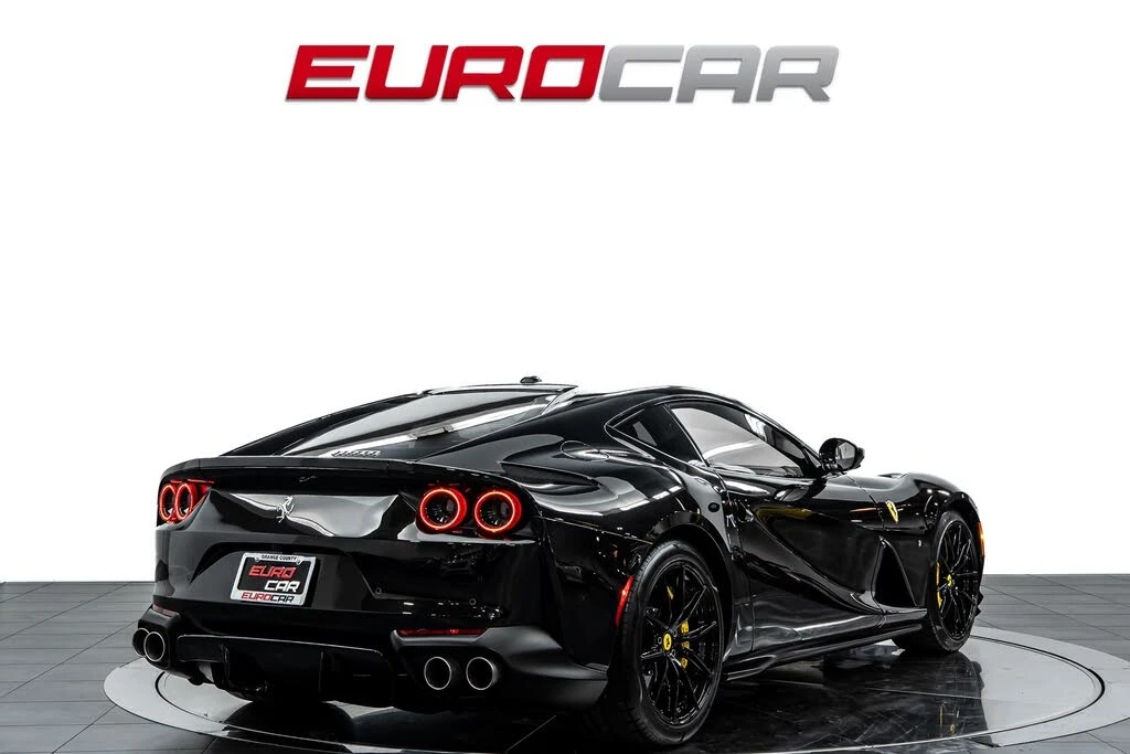 2020 Ferrari 812 Superfast - Image 5 of 31