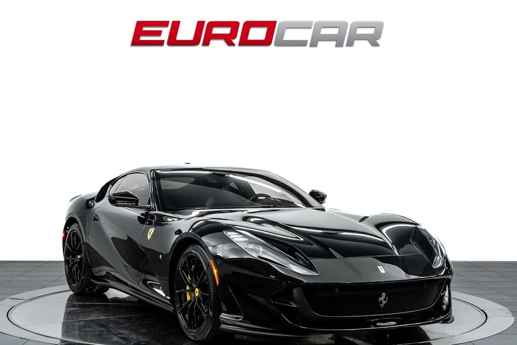 2020 Ferrari 812 Superfast - Image 7 of 31