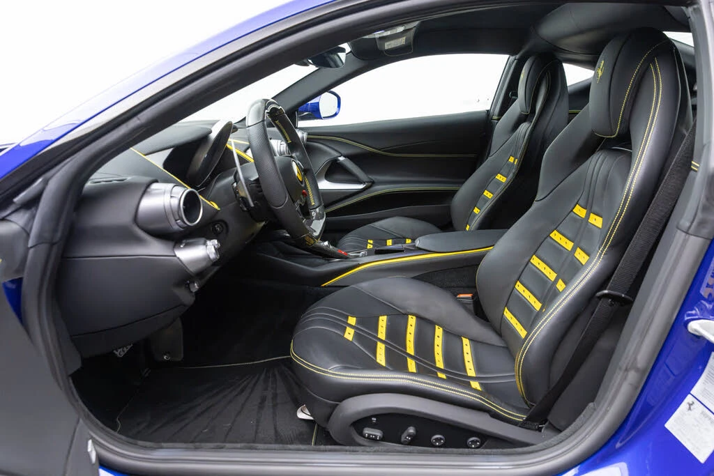 2020 Ferrari 812 Superfast - Image 5 of 31