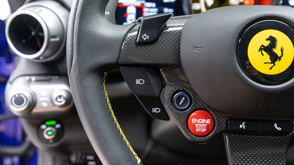 2020 Ferrari 812 Superfast - Image 24 of 31