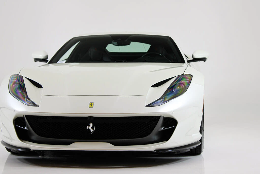 2020 Ferrari 812 Superfast - Image 16 of 31