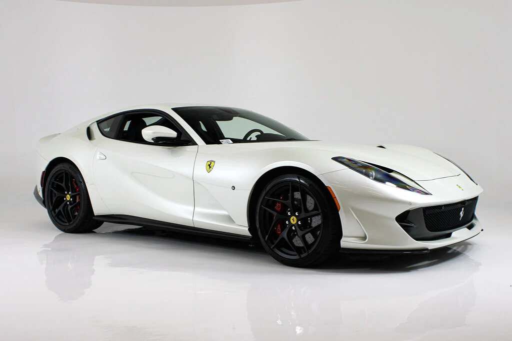 2020 Ferrari 812 Superfast - Image 12 of 31