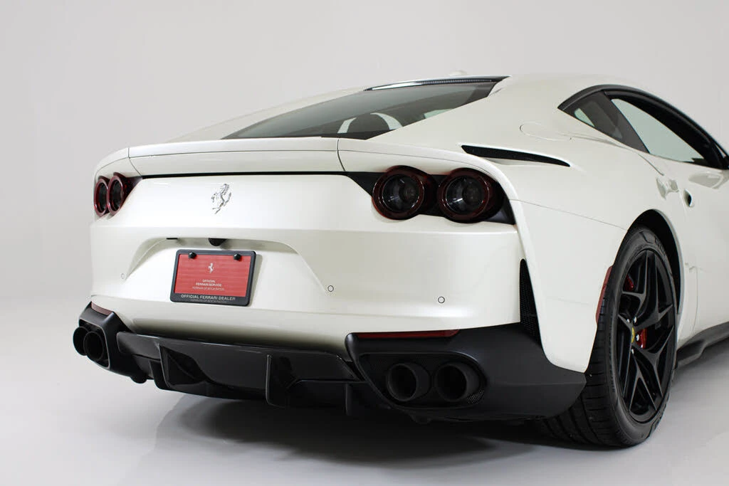 2020 Ferrari 812 Superfast - Image 9 of 31