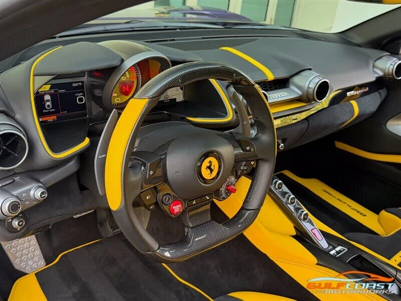 2020 Ferrari 812 Superfast - Image 27 of 31