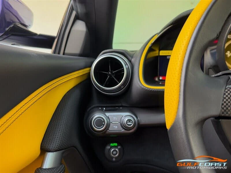 2020 Ferrari 812 Superfast - Image 19 of 31
