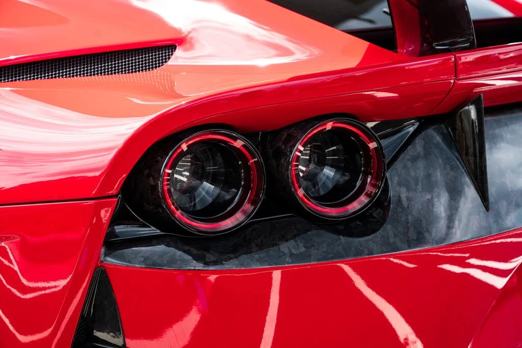 2020 Ferrari 812 Superfast - Image 25 of 31