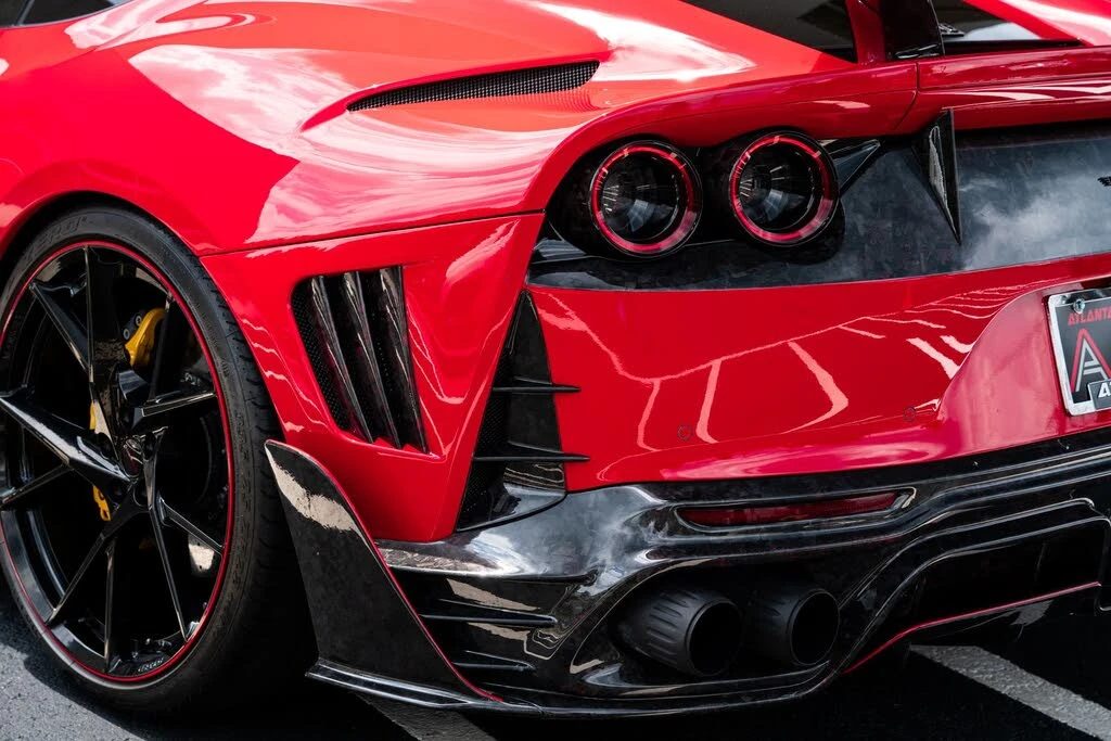 2020 Ferrari 812 Superfast - Image 24 of 31