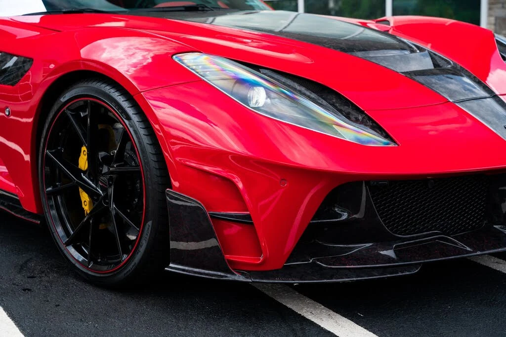 2020 Ferrari 812 Superfast - Image 9 of 31