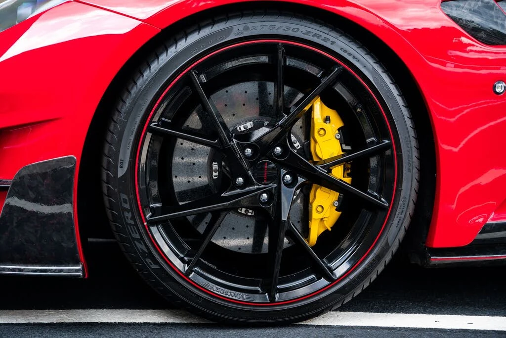 2020 Ferrari 812 Superfast - Image 31 of 31