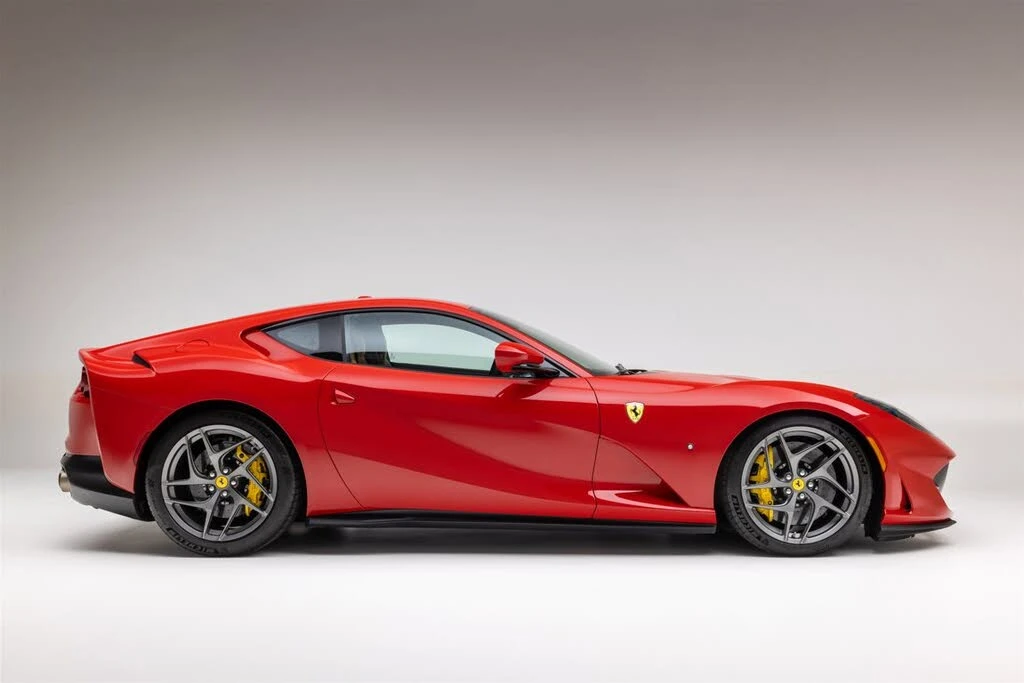 2020 Ferrari 812 Superfast - Image 9 of 31