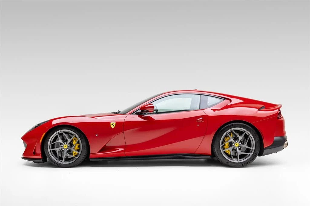 2020 Ferrari 812 Superfast - Image 3 of 31