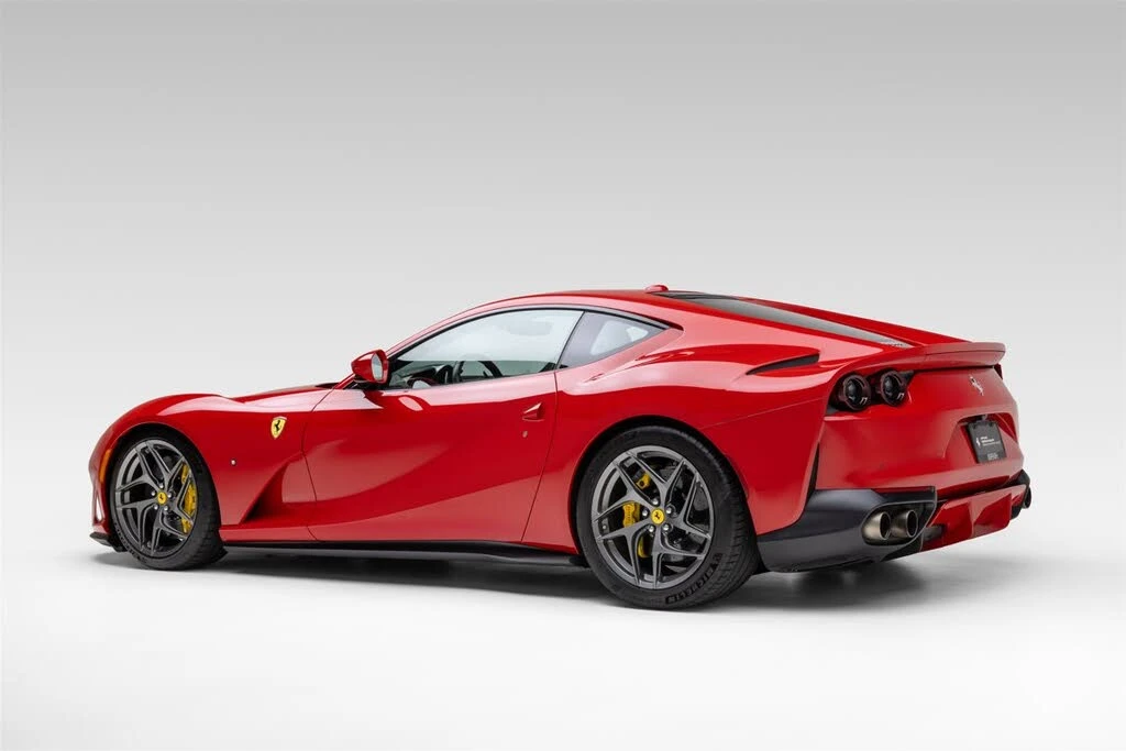 2020 Ferrari 812 Superfast - Image 4 of 31