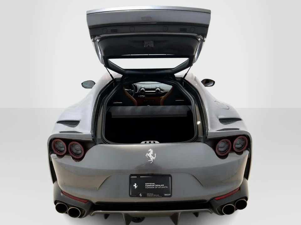 2020 Ferrari 812 Superfast - Image 11 of 31