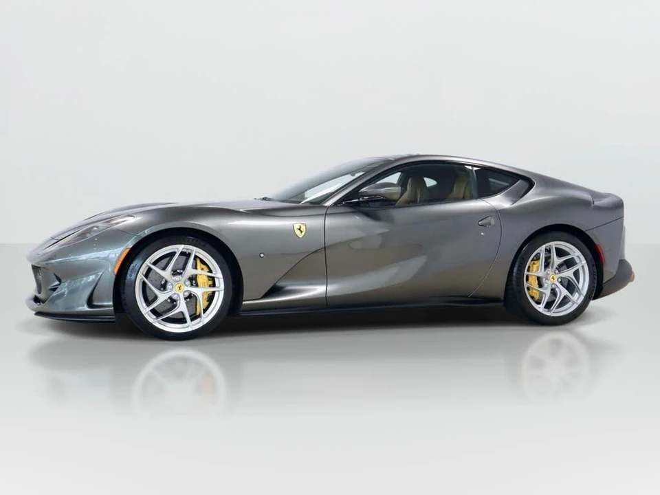 2020 Ferrari 812 Superfast - Image 2 of 31