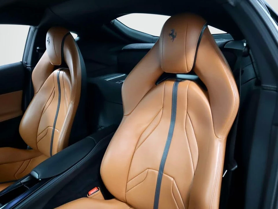 2020 Ferrari 812 Superfast - Image 21 of 31