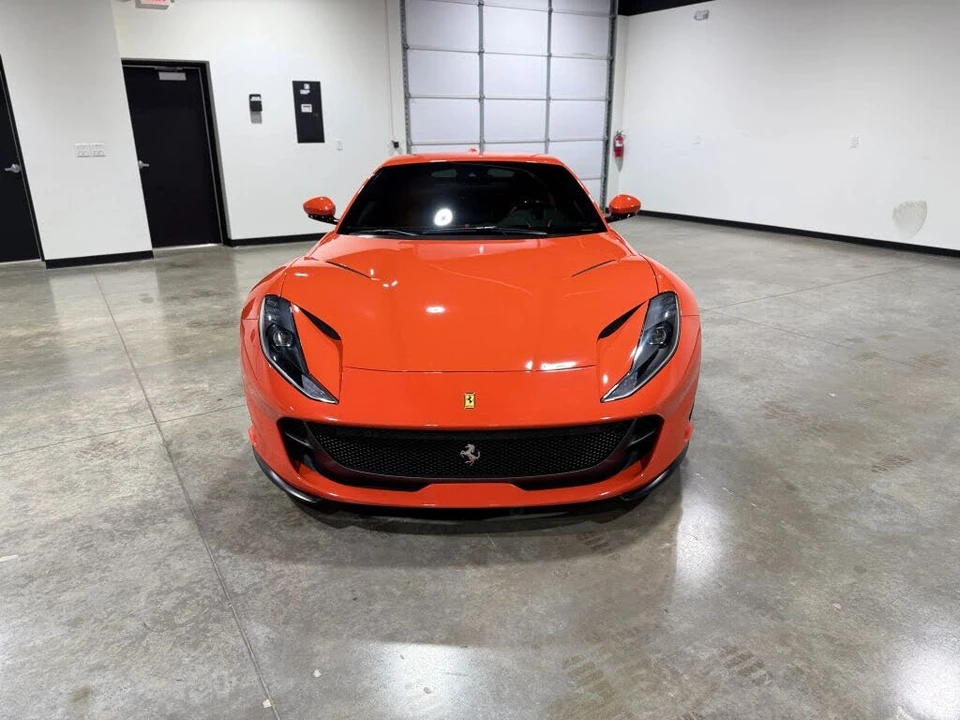 2020 Ferrari 812 Superfast - Image 4 of 31