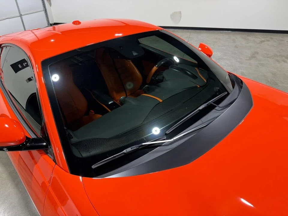 2020 Ferrari 812 Superfast - Image 25 of 31