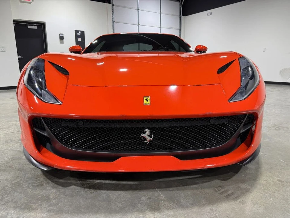2020 Ferrari 812 Superfast - Image 22 of 31