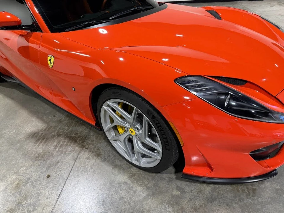 2020 Ferrari 812 Superfast - Image 28 of 31