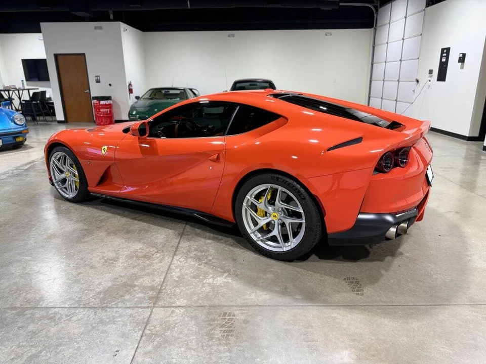 2020 Ferrari 812 Superfast - Image 9 of 31