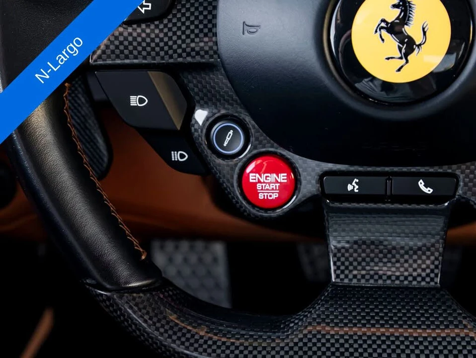 2020 Ferrari 812 Superfast - Image 24 of 31