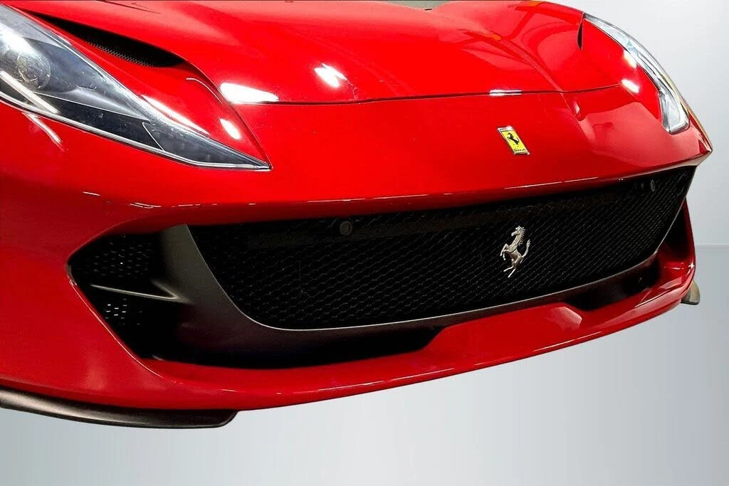 2020 Ferrari 812 Superfast - Image 27 of 30