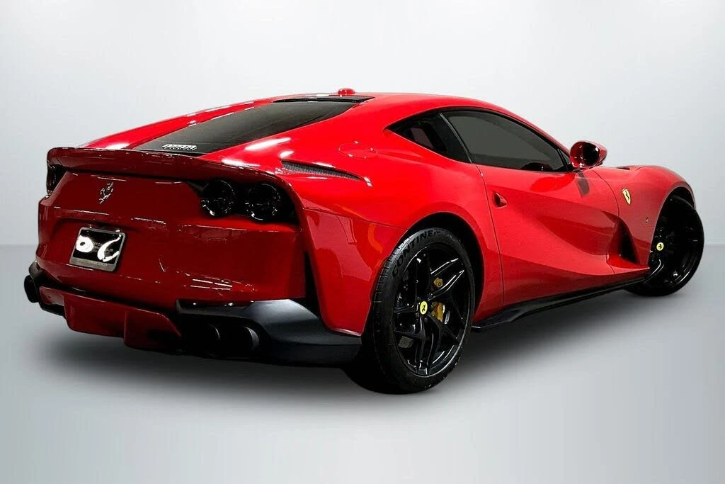 2020 Ferrari 812 Superfast - Image 7 of 30