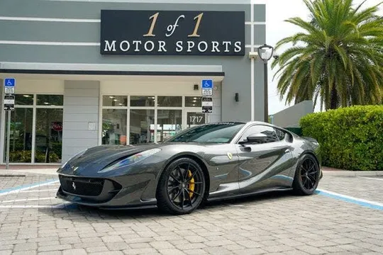 2020 Ferrari 812 Superfast RWD
