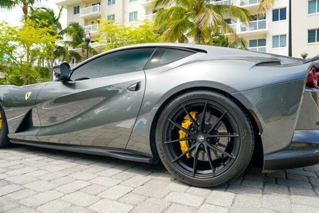 2020 Ferrari 812 Superfast - Image 19 of 31