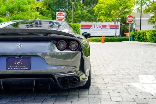 2020 Ferrari 812 Superfast - Image 28 of 31