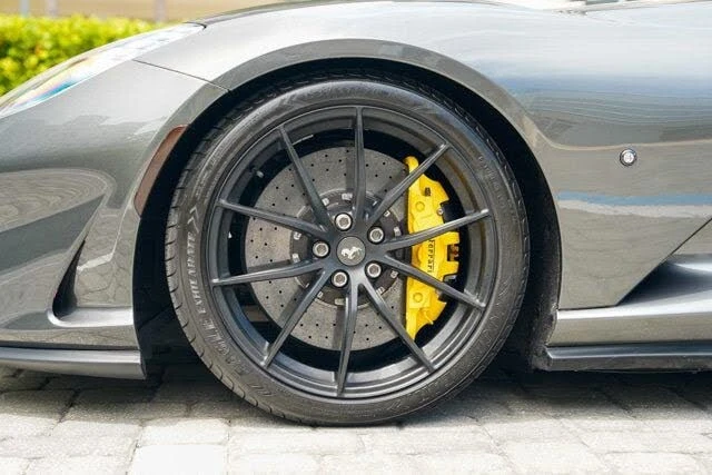 2020 Ferrari 812 Superfast - Image 15 of 31