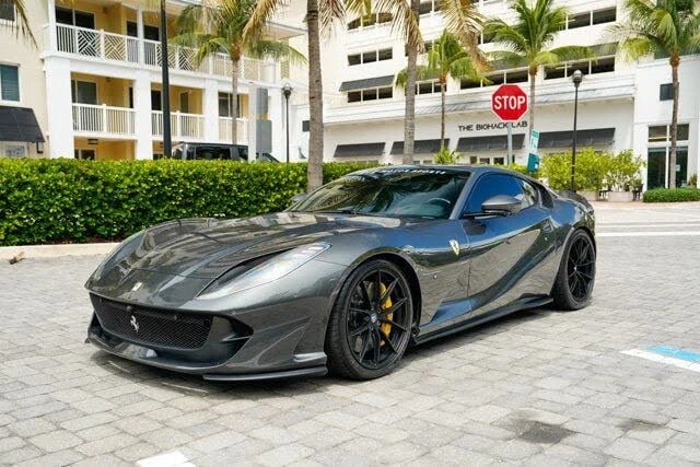 2020 Ferrari 812 Superfast - Image 2 of 31