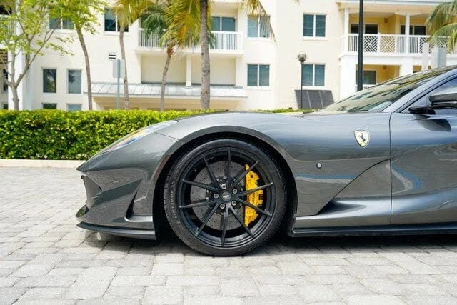 2020 Ferrari 812 Superfast - Image 14 of 31