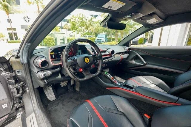 2020 Ferrari 812 Superfast - Image 3 of 31