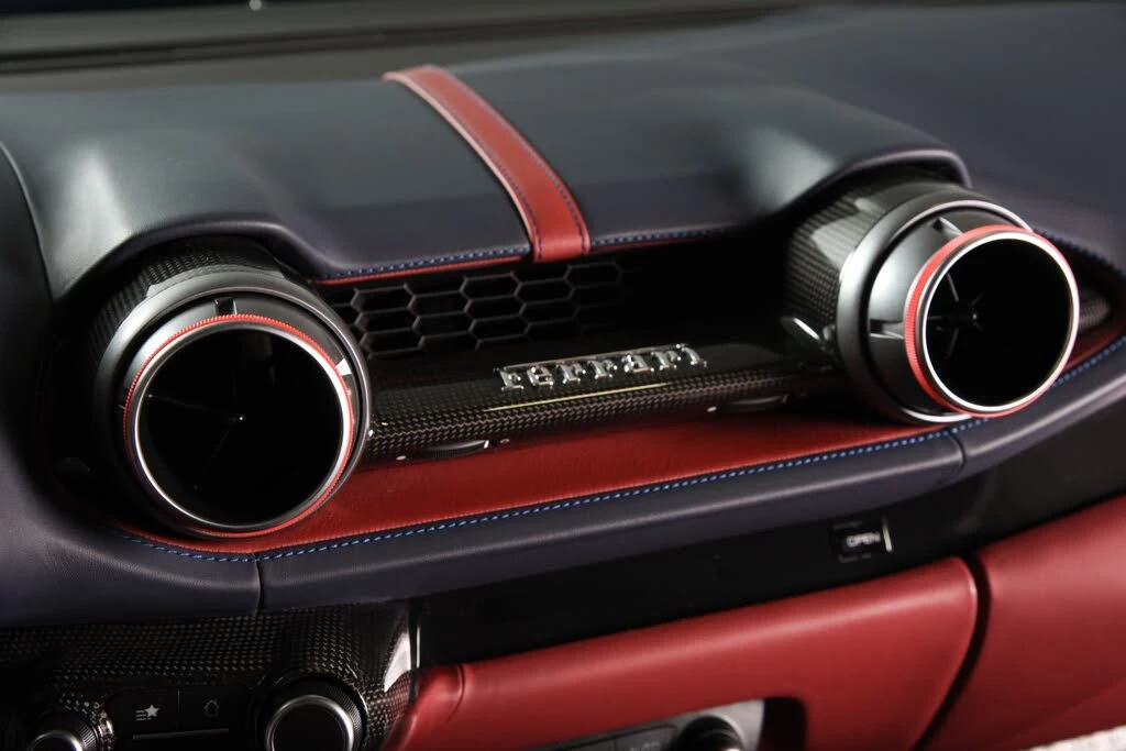 2020 Ferrari 812 Superfast - Image 29 of 31