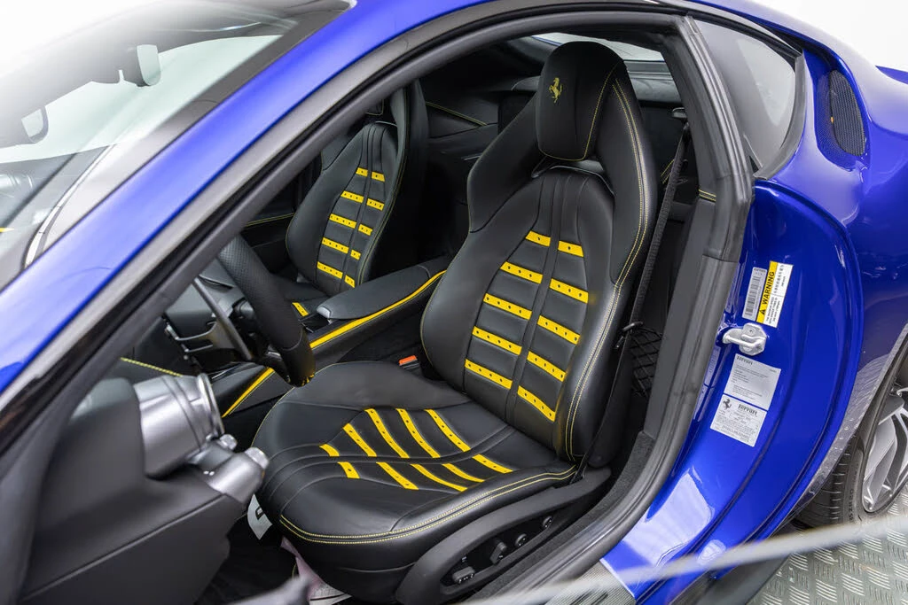2020 Ferrari 812 Superfast - Image 16 of 31