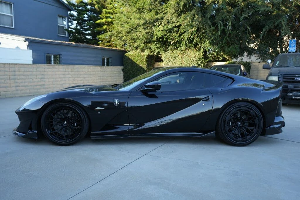 2020 Ferrari 812 Superfast - Image 7 of 23