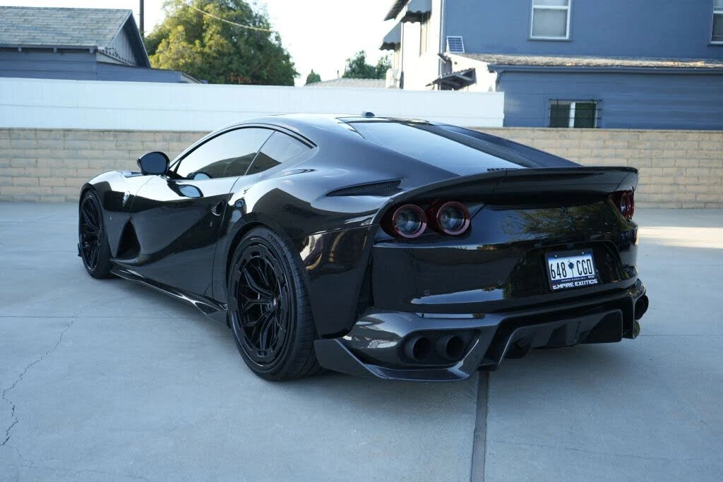 2020 Ferrari 812 Superfast - Image 6 of 23